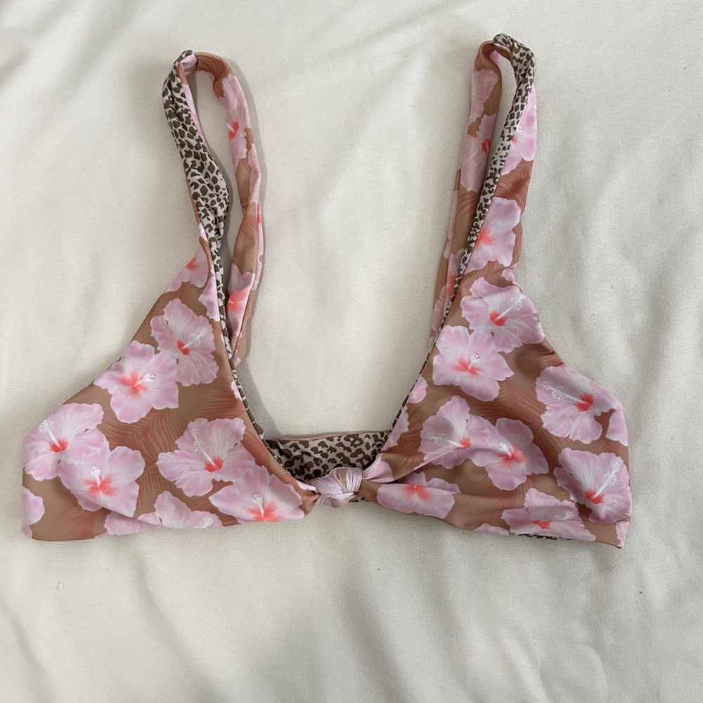 acacia top